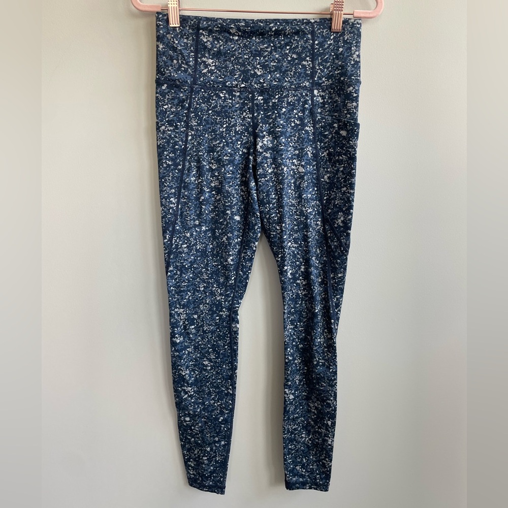 Athleta Blue Sandstone 7/8 Stash Pocket Salutation Tight - Picture 5 of 14